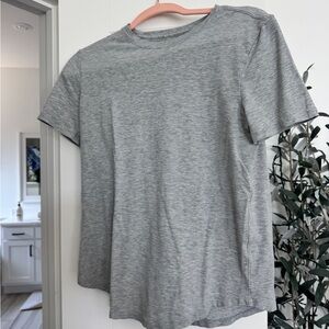 lululemon Love Curved-Hm Crewneck Heathered Core Short Sleeve Tee, Size 6, EUC